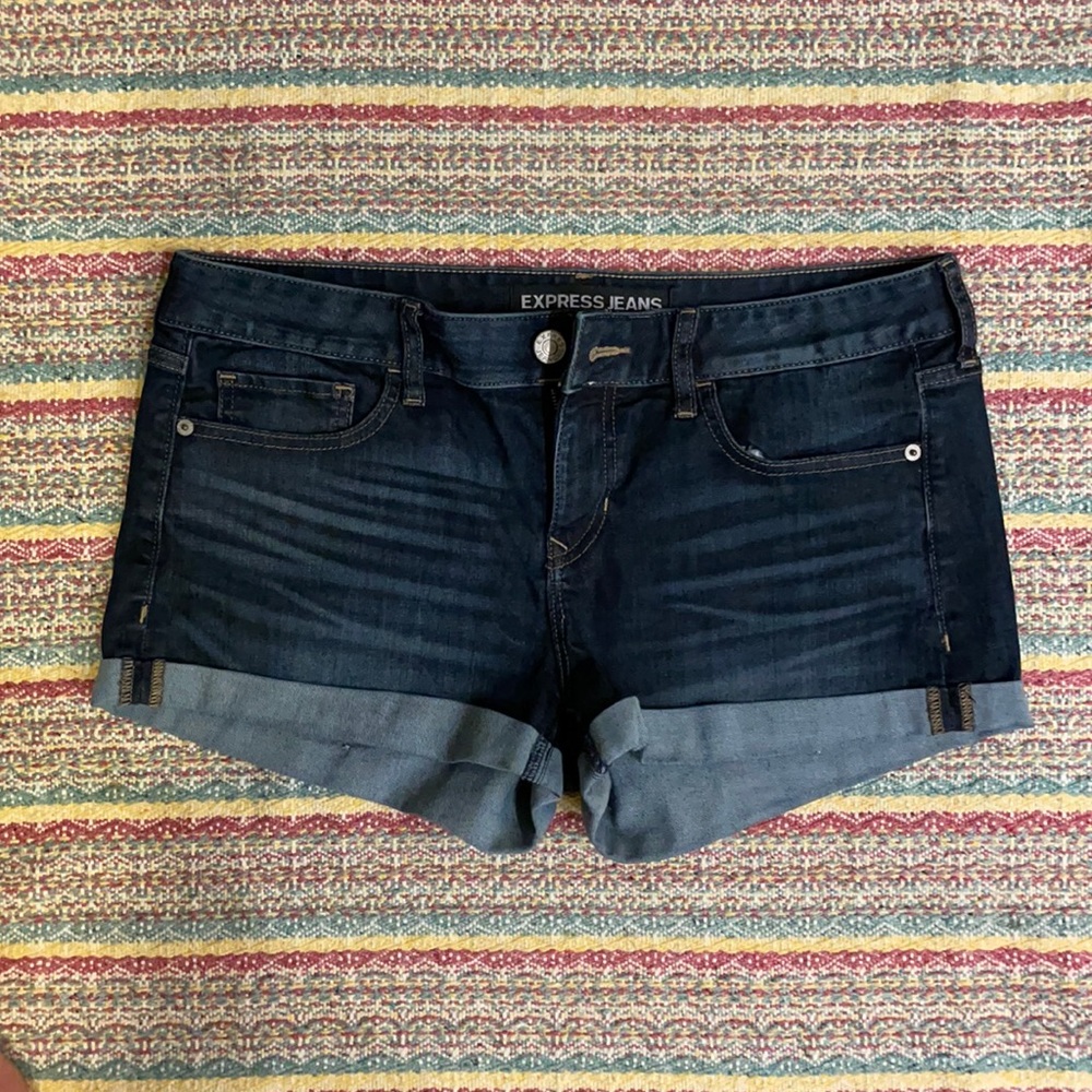 Express cuff jeans shorts